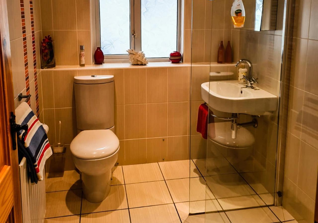 Moat Holiday Rental Lisnaskea Buitenkant foto