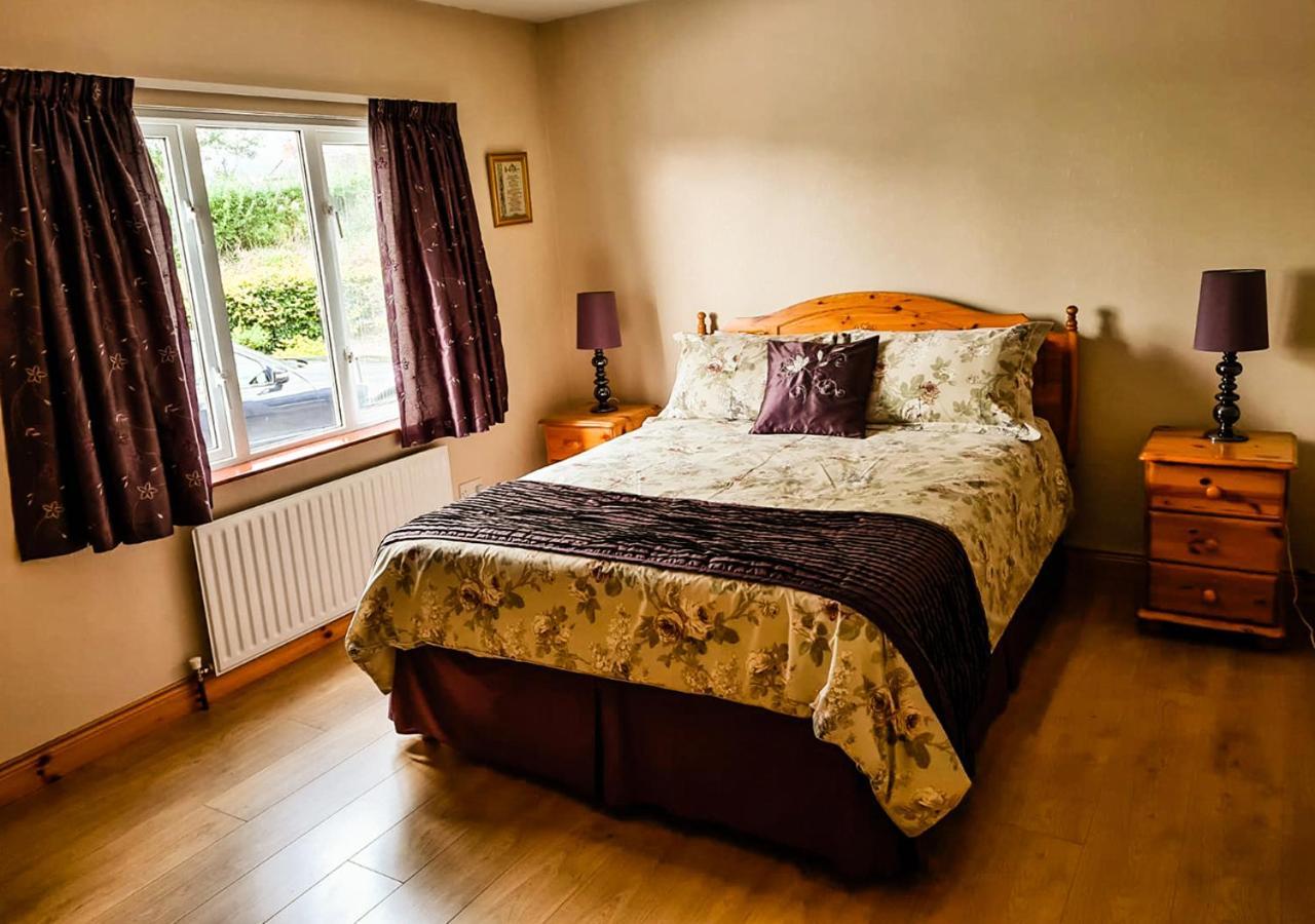 Moat Holiday Rental Lisnaskea Buitenkant foto
