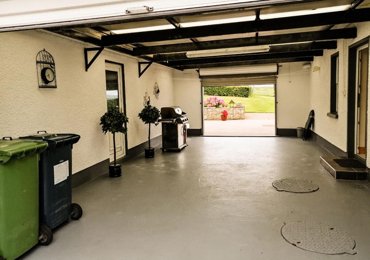 Moat Holiday Rental Lisnaskea Buitenkant foto
